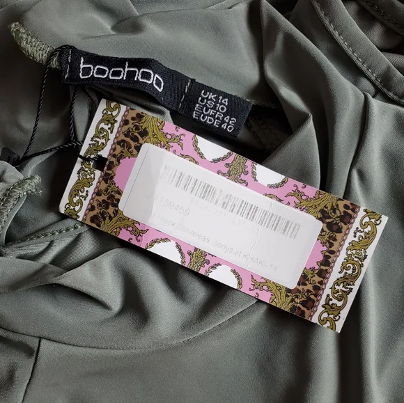 NWT High Neck Sleeveless Bodysuit - Picture 3 of 3